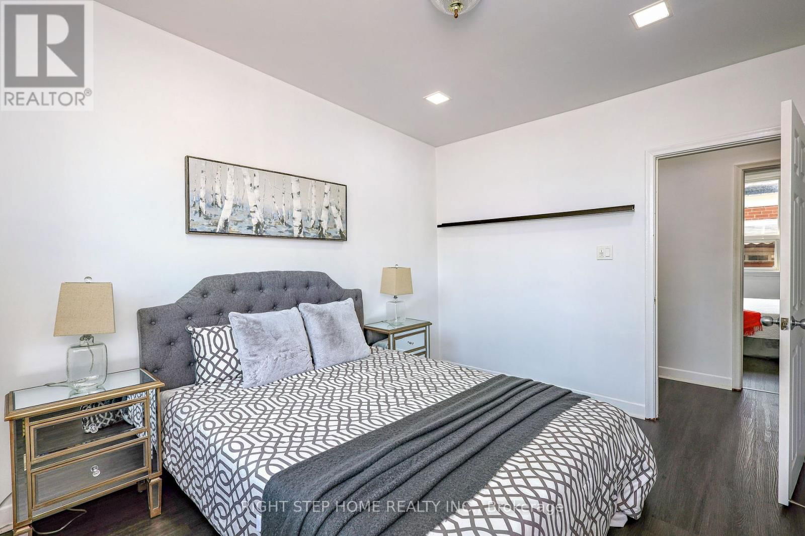 137 BENLEIGH DRIVE Image 13