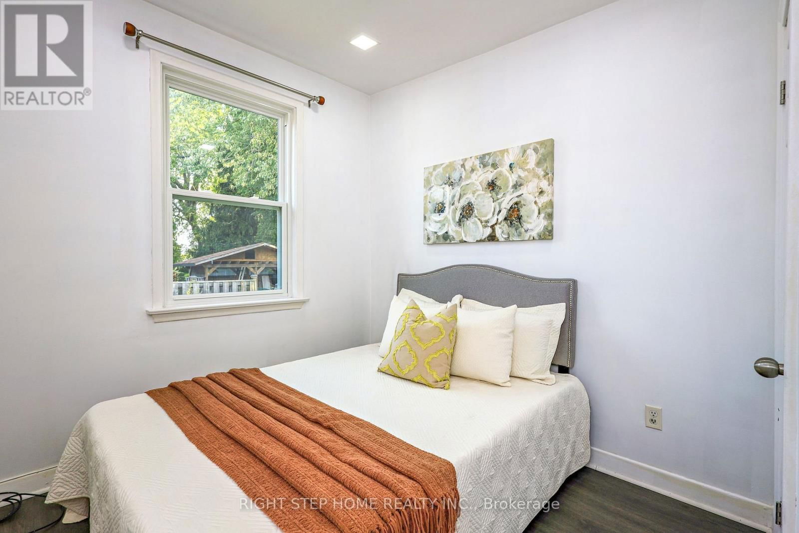 137 BENLEIGH DRIVE Image 18