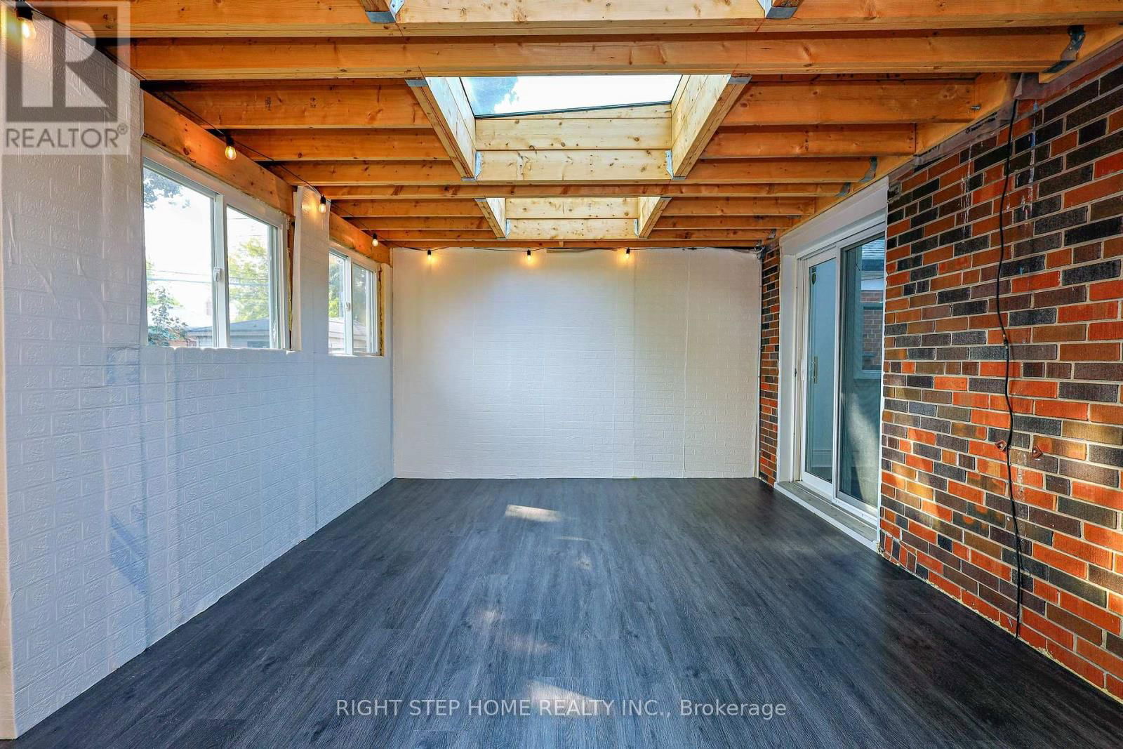 137 BENLEIGH DRIVE Image 25