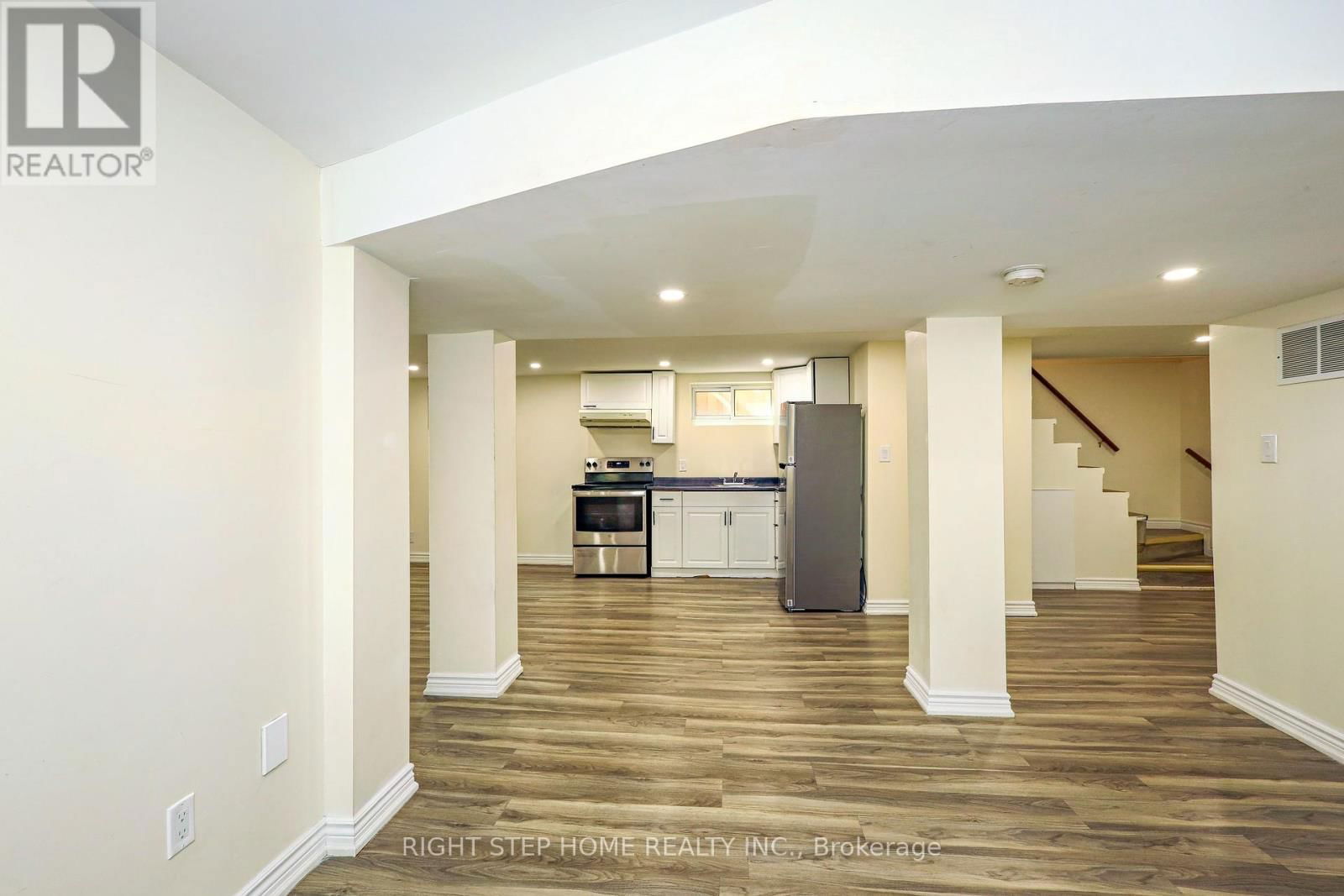 137 BENLEIGH DRIVE Image 28