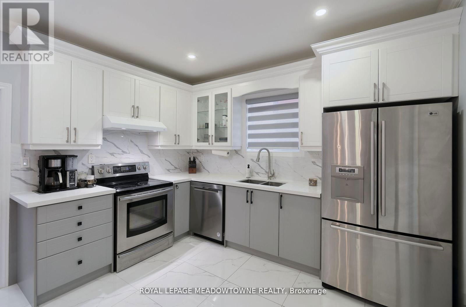 260 ATHOL STREET EAST Image 11