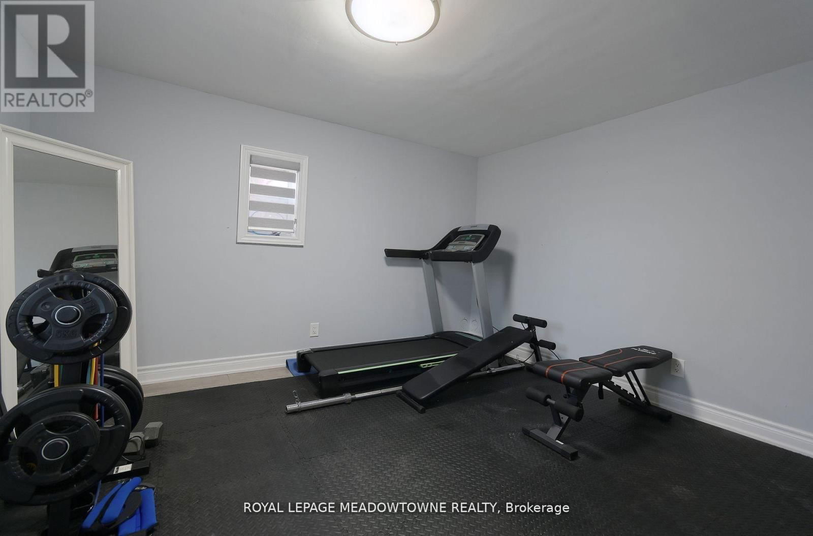 260 ATHOL STREET EAST Image 13