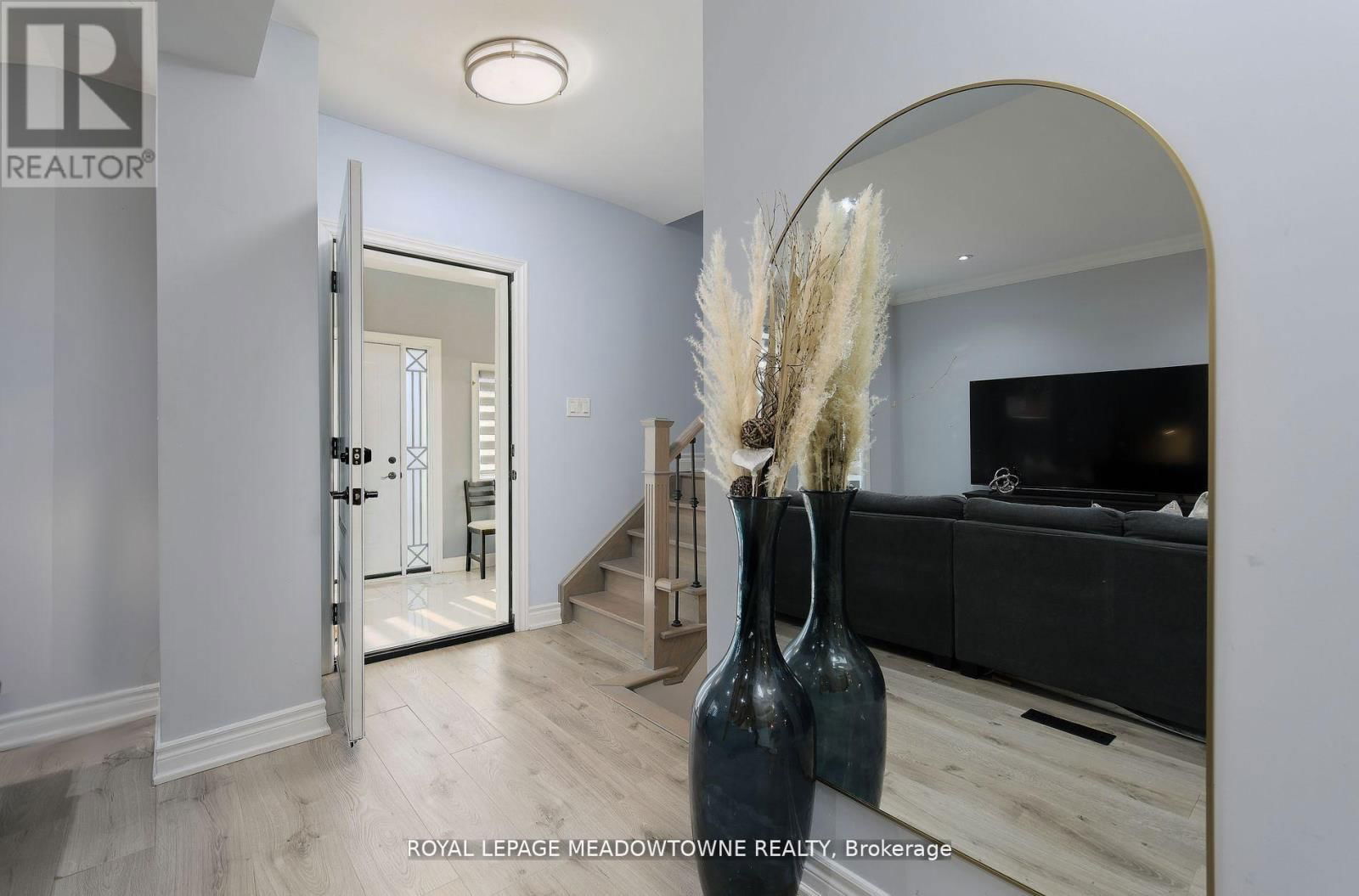 260 ATHOL STREET EAST Image 6