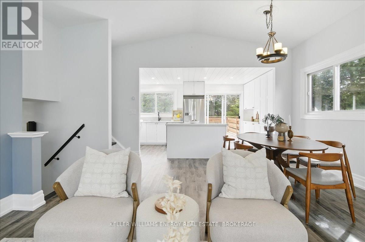 285 CENTRAL PARK BOULEVARD NORTH Image 9