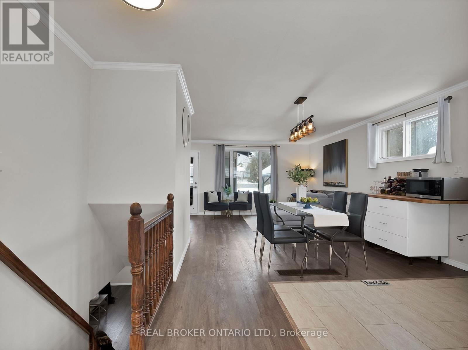 1005 WALTON BOULEVARD Image 10