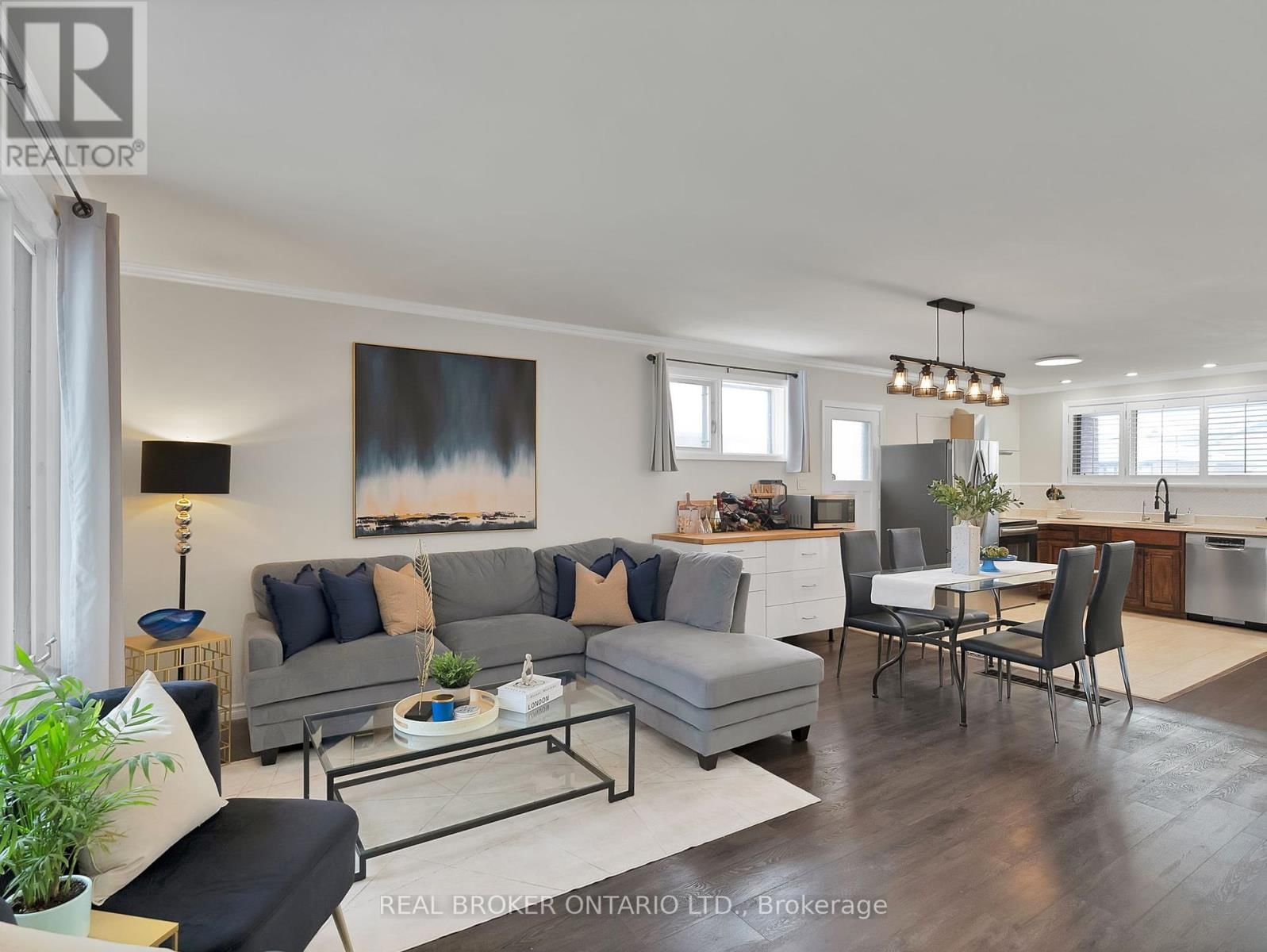 1005 WALTON BOULEVARD Image 11