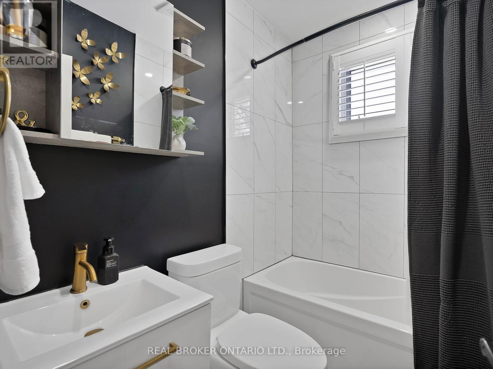 1005 WALTON BOULEVARD Image 23