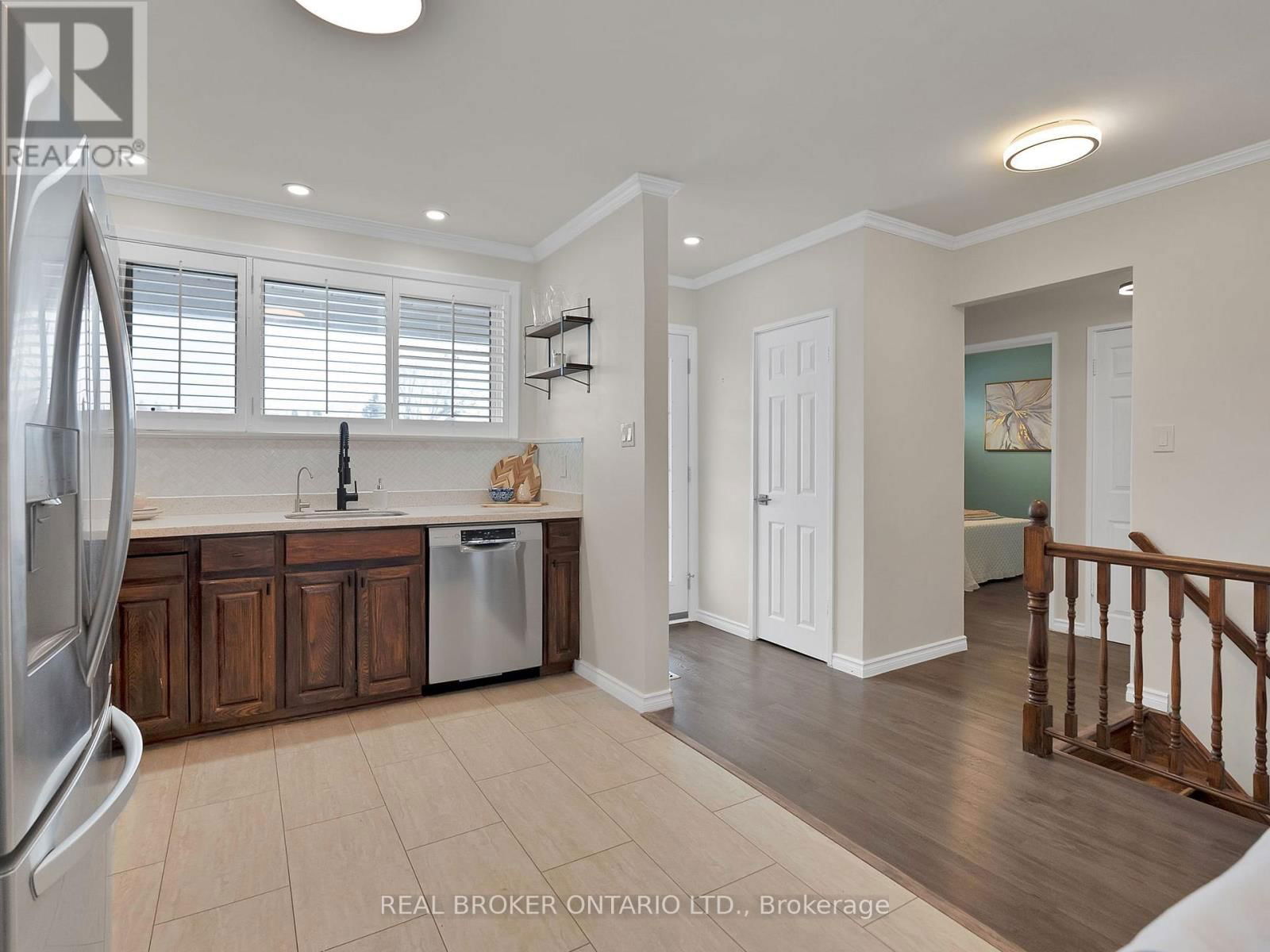 1005 WALTON BOULEVARD Image 6