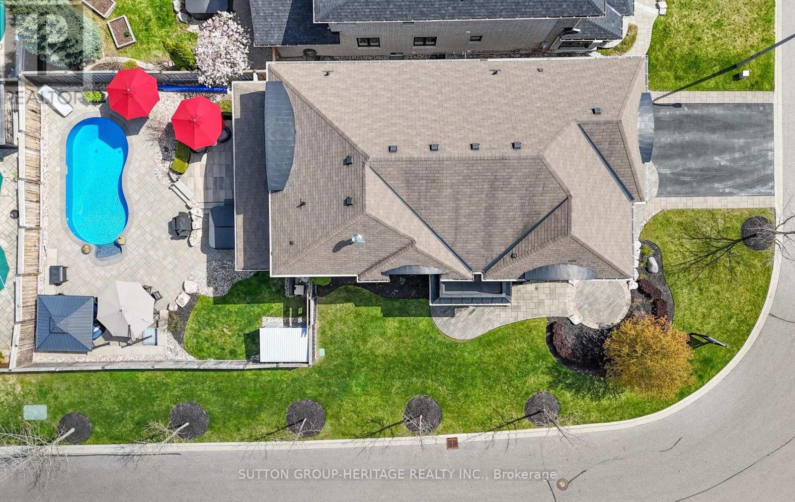 11 SERENE COURT Image 39