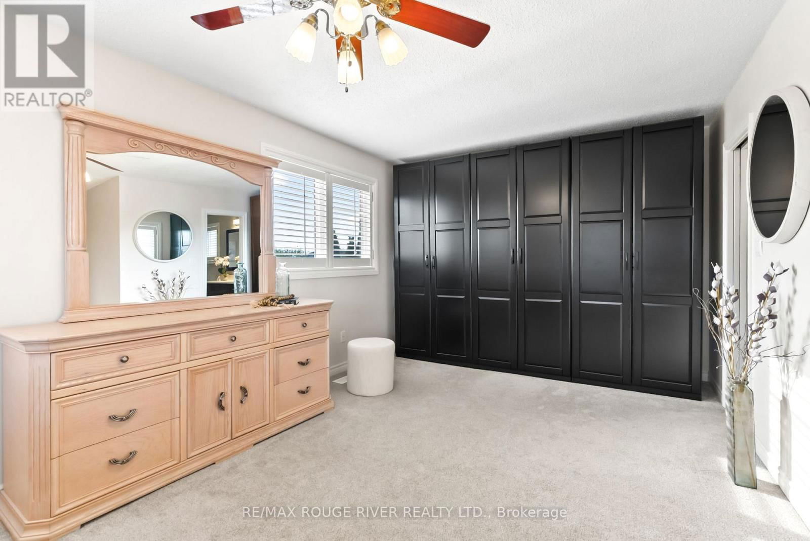 32 FENCEROW DRIVE Image 31