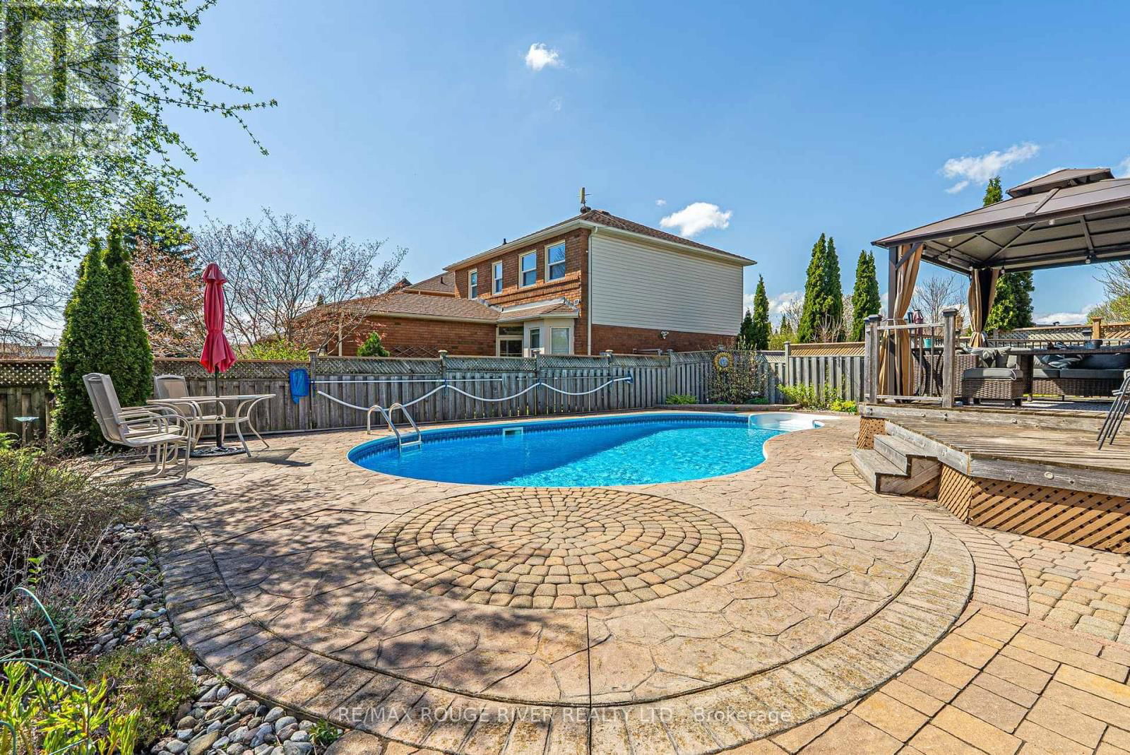 32 FENCEROW DRIVE Image 41