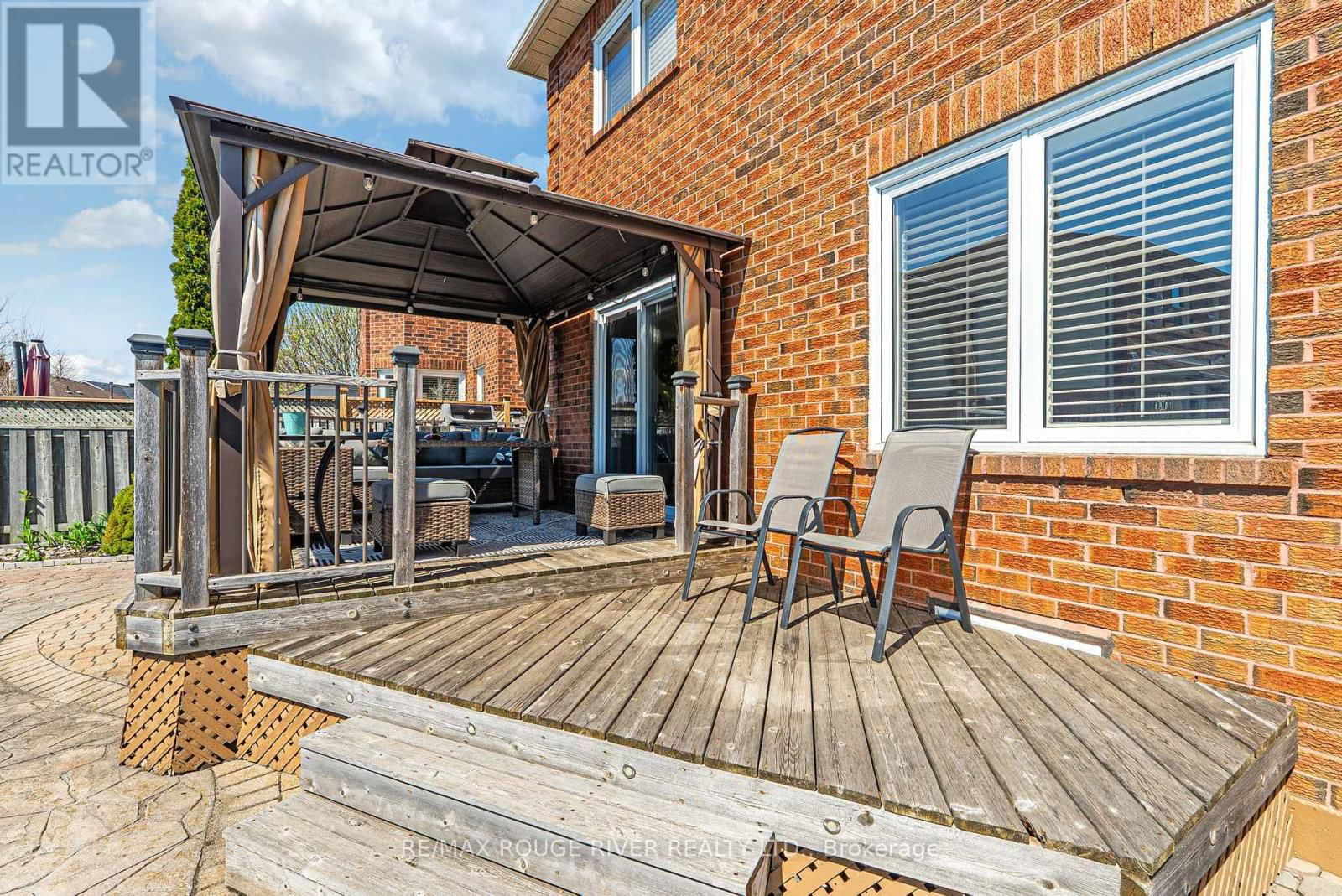 32 FENCEROW DRIVE Image 43