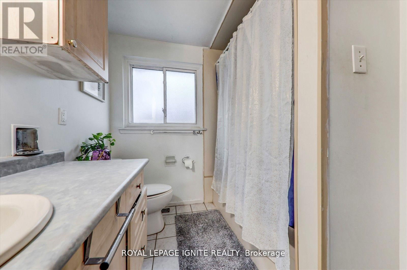 50 BRIDLEY DRIVE Image 13