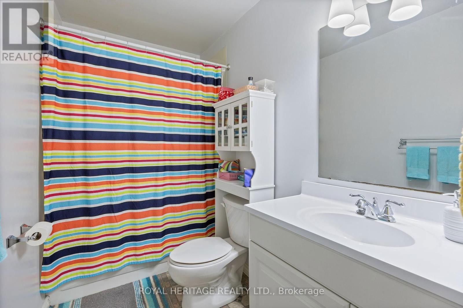 44 - 1310 FIELDLIGHT BOULEVARD Image 21