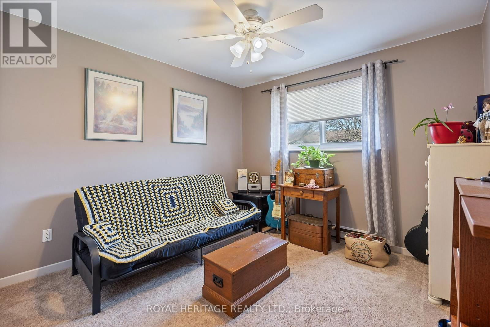 44 - 1310 FIELDLIGHT BOULEVARD Image 24