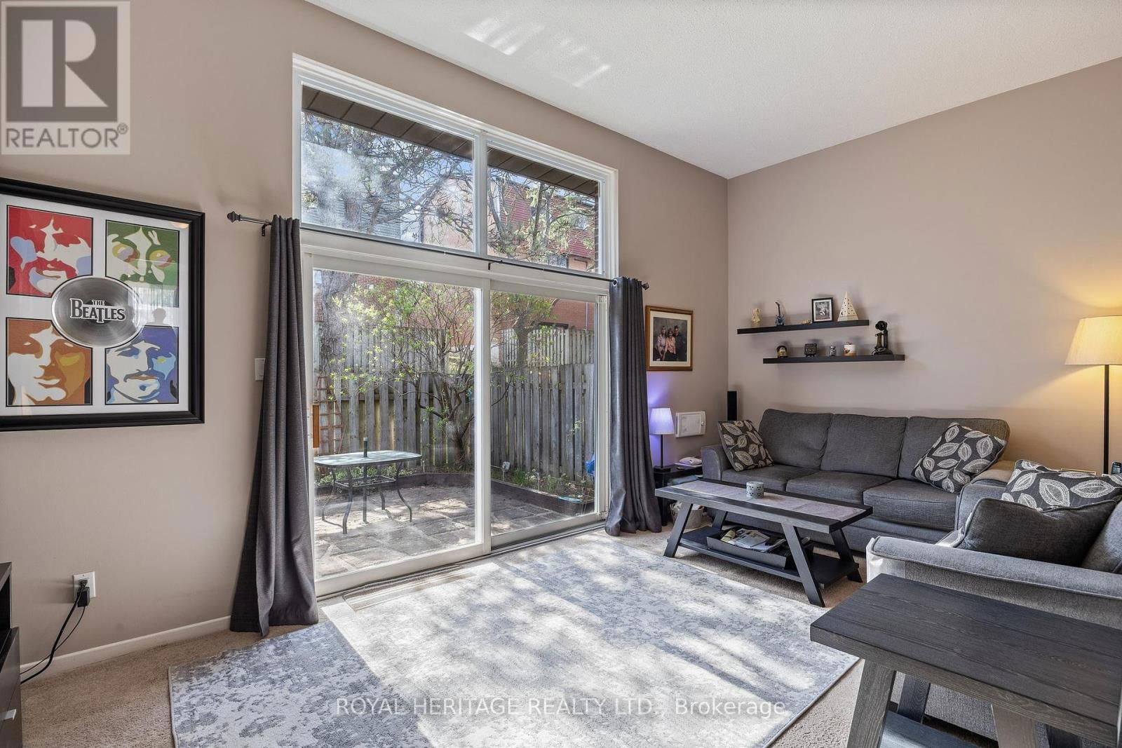 44 - 1310 FIELDLIGHT BOULEVARD Image 5