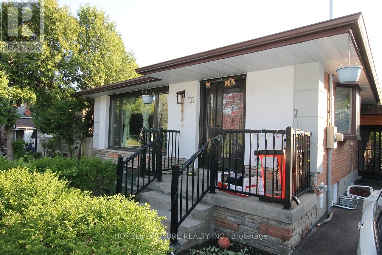 36 BAYBROOK CRESCENT Image 1