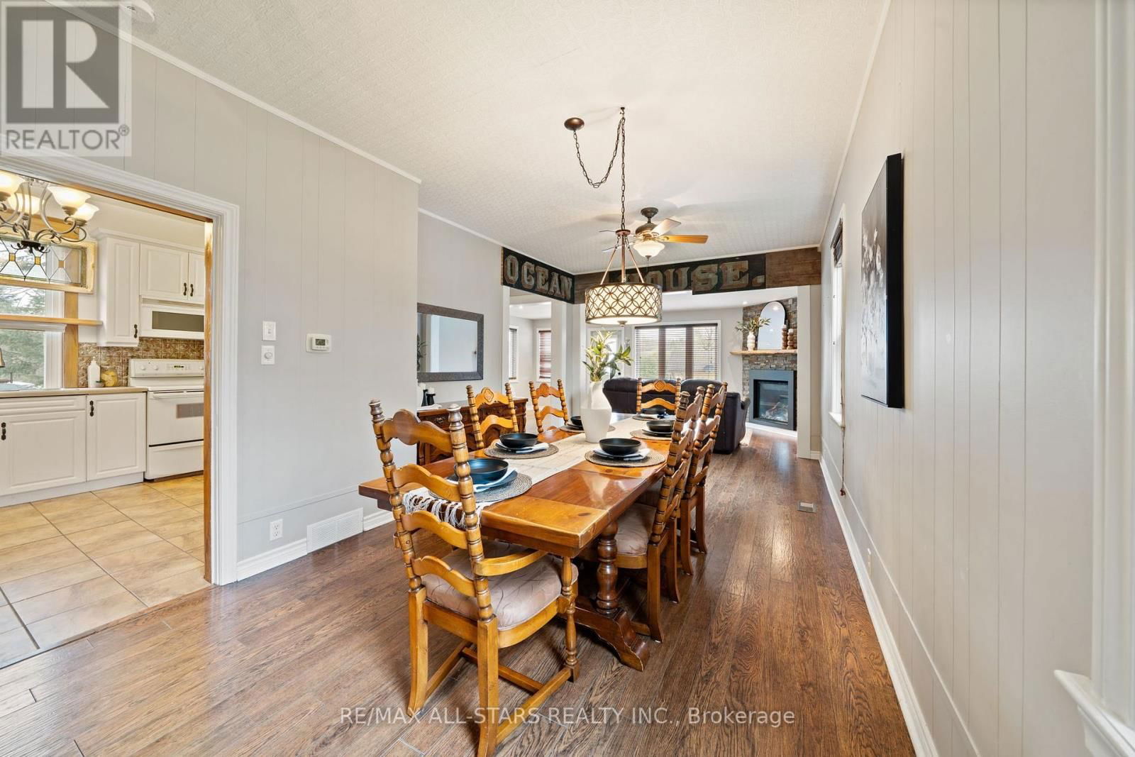 2 HENRIETTA STREET Image 11