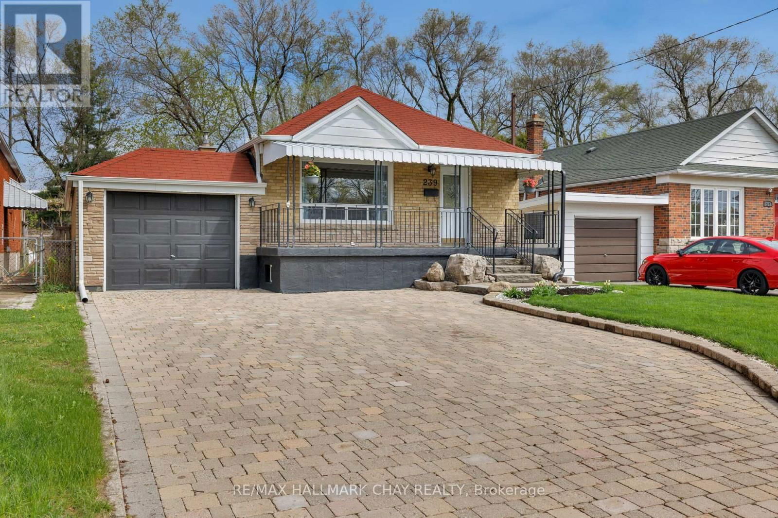 239 ELLINGTON DRIVE Image 1