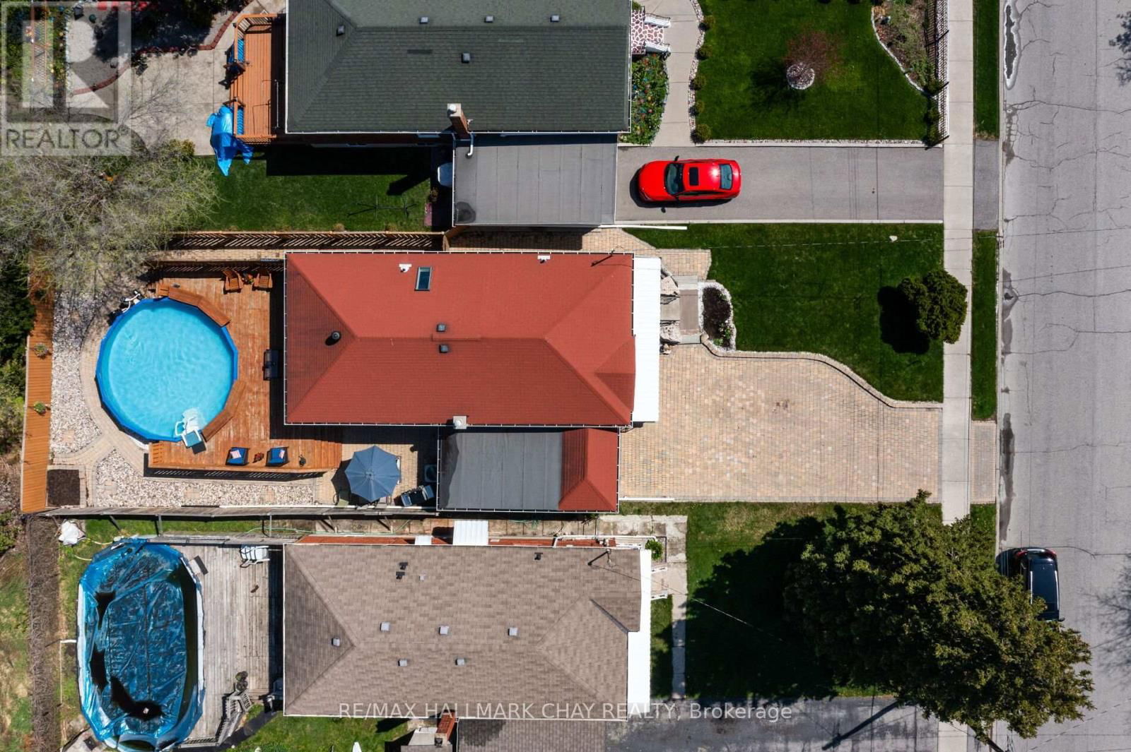 239 ELLINGTON DRIVE Image 28