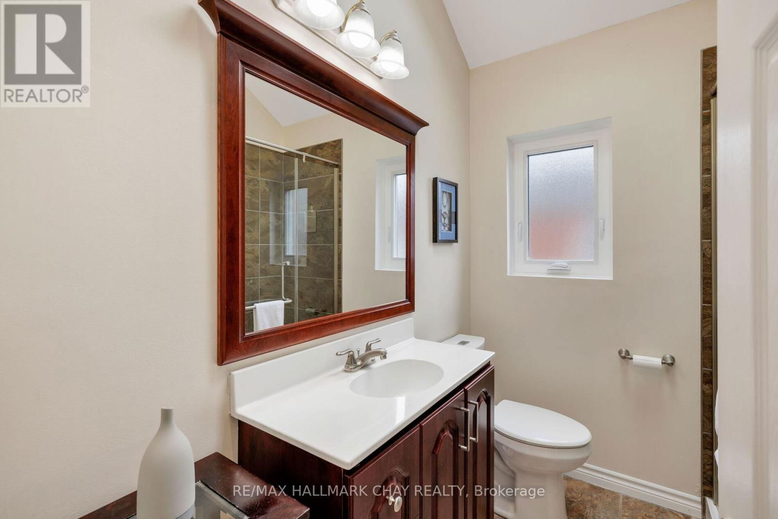 239 ELLINGTON DRIVE Image 42
