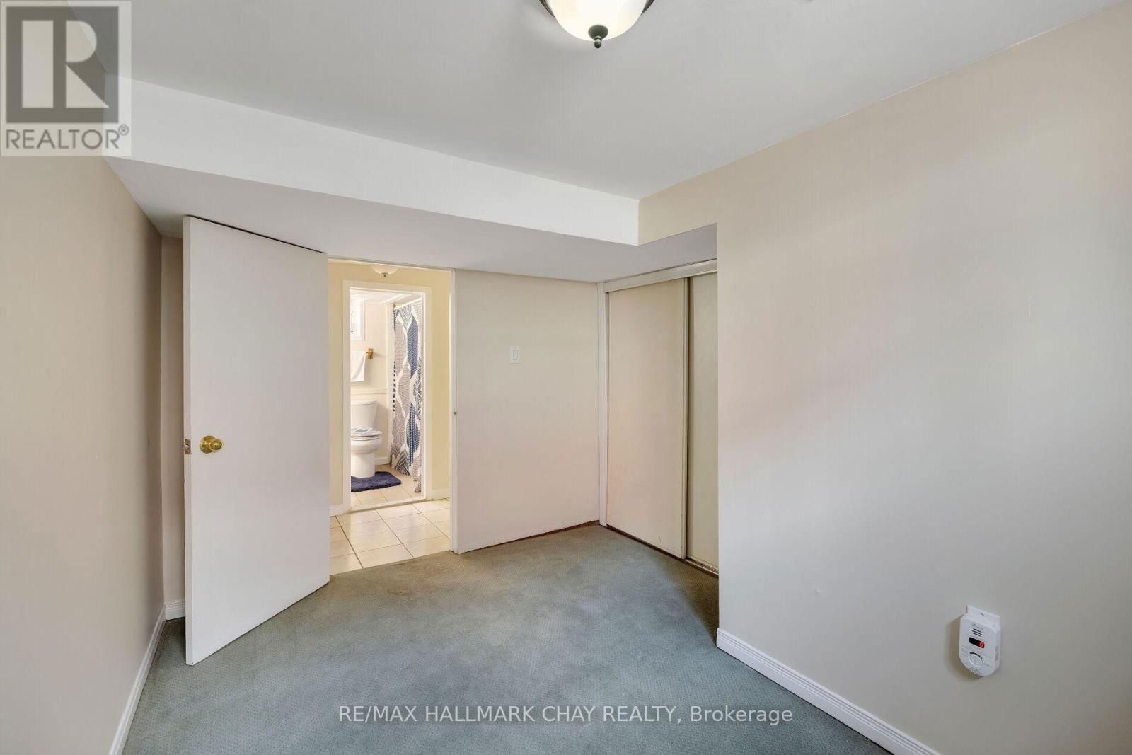 239 ELLINGTON DRIVE Image 46
