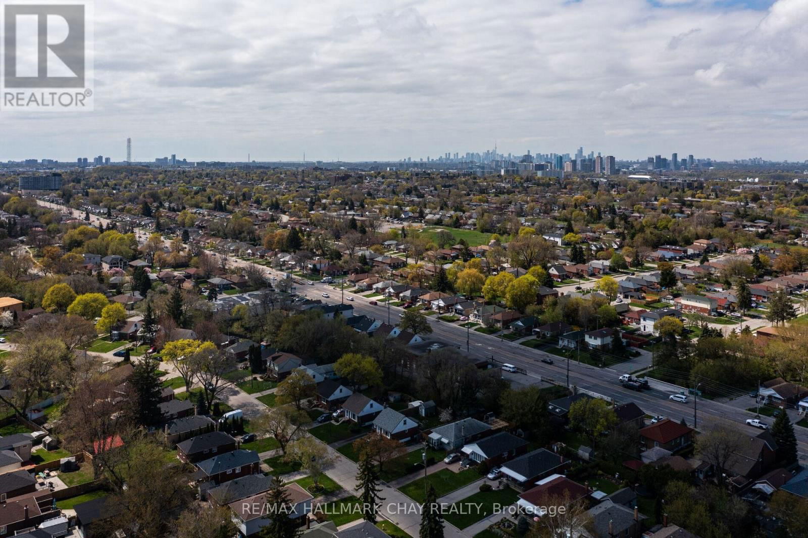 239 ELLINGTON DRIVE Image 49
