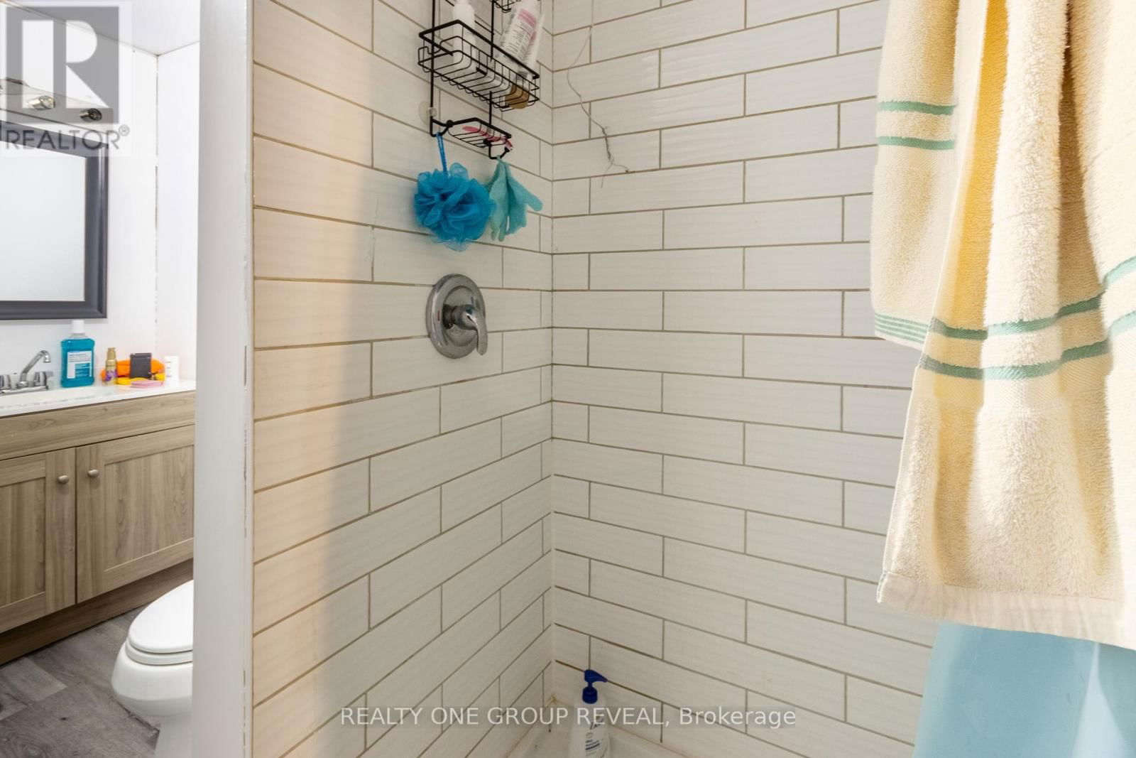 12 BROOK STREET Image 15