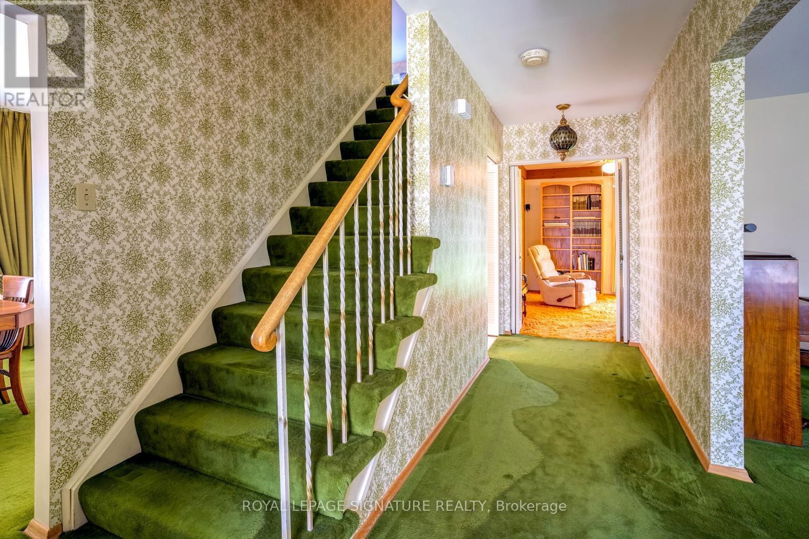 22 DALBRET CRESCENT Image 19
