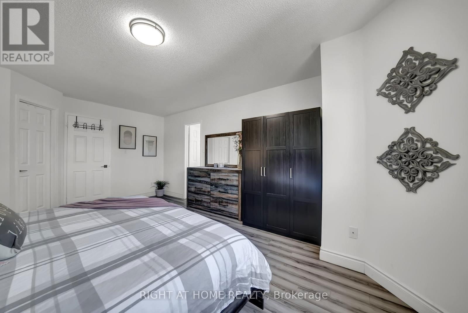 6 BEADLE DRIVE Image 19