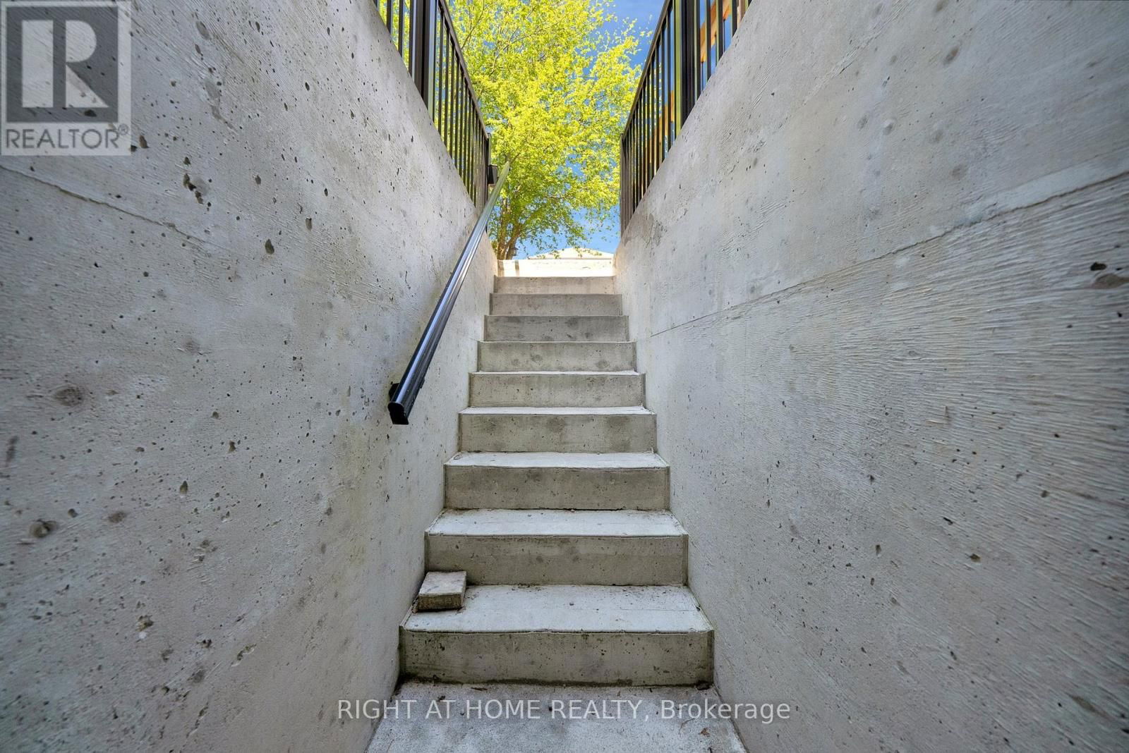 6 BEADLE DRIVE Image 34