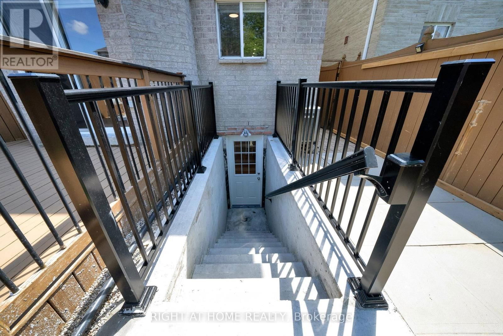 6 BEADLE DRIVE Image 35