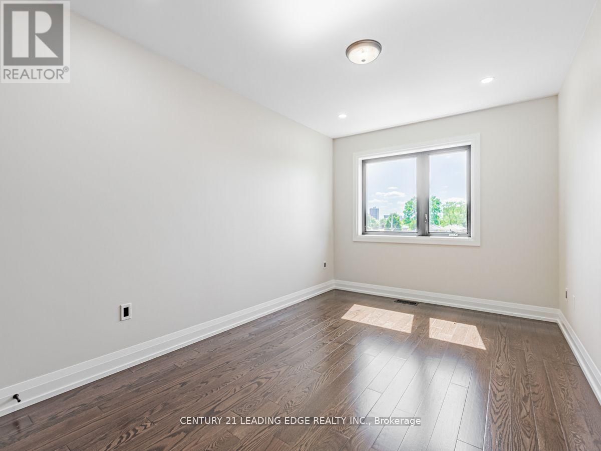 48B MAYBOURNE AVENUE Image 27