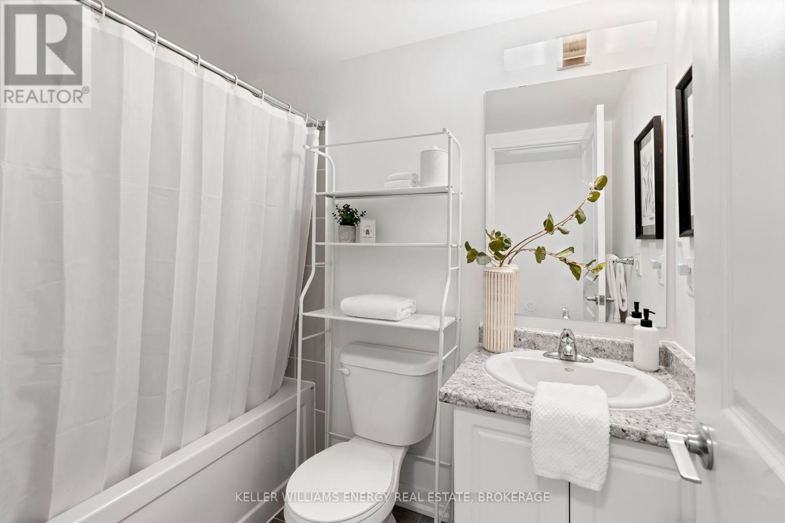 202 - 2635 WILLIAM JACKSON DRIVE Image 24