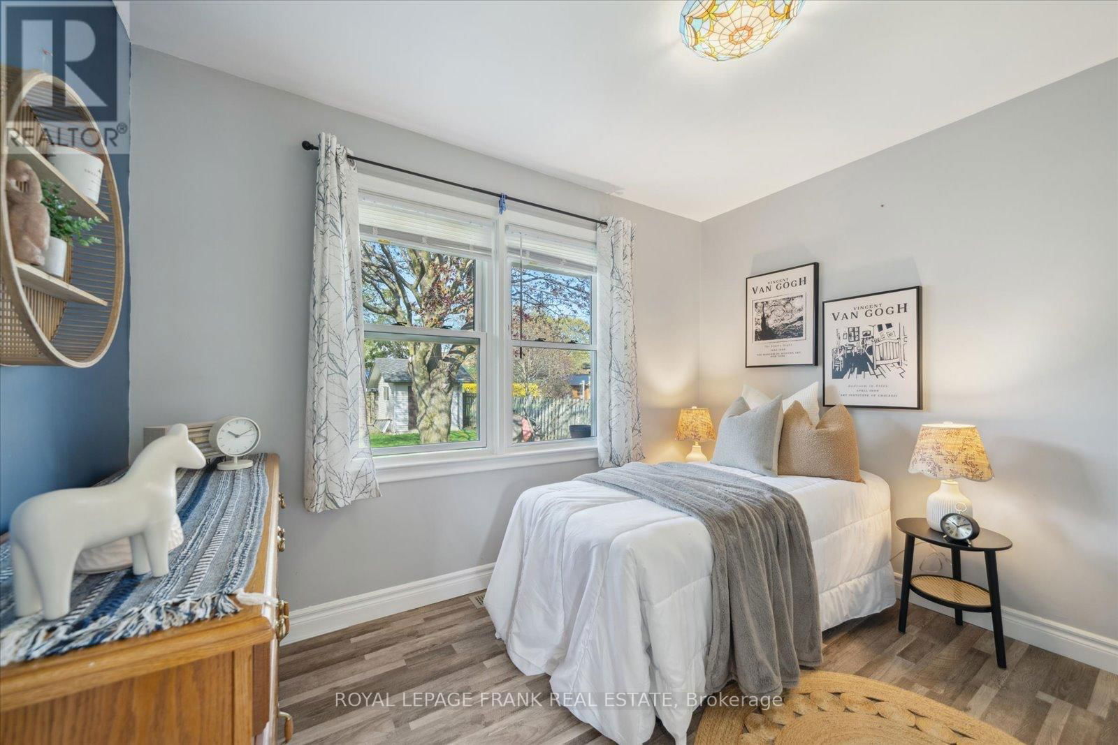 109 ONTARIO STREET Image 15