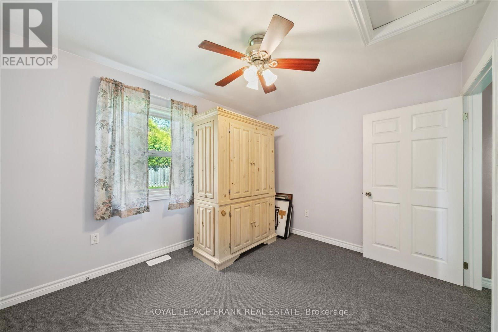 109 ONTARIO STREET Image 32