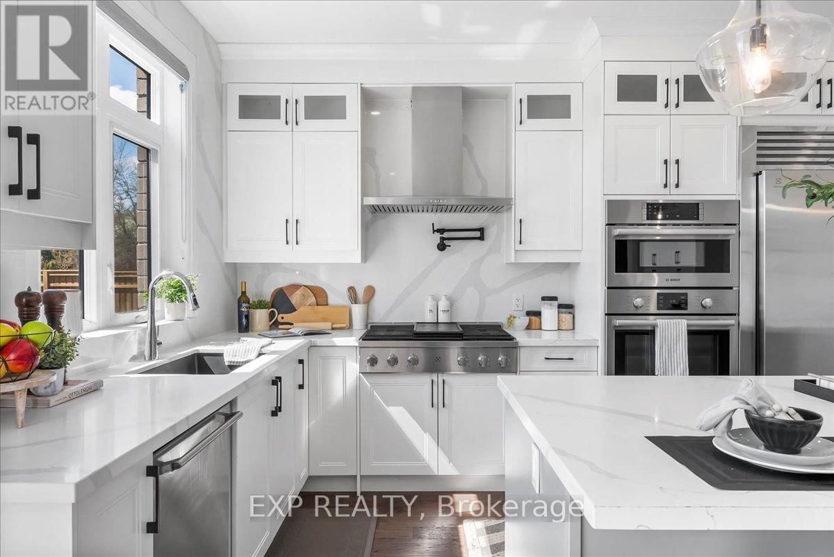 79 CHARLES TILLEY CRESCENT Image 10