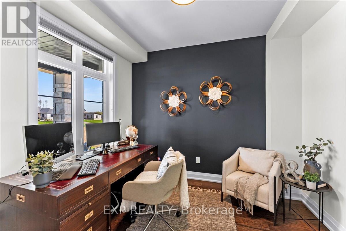 79 CHARLES TILLEY CRESCENT Image 12