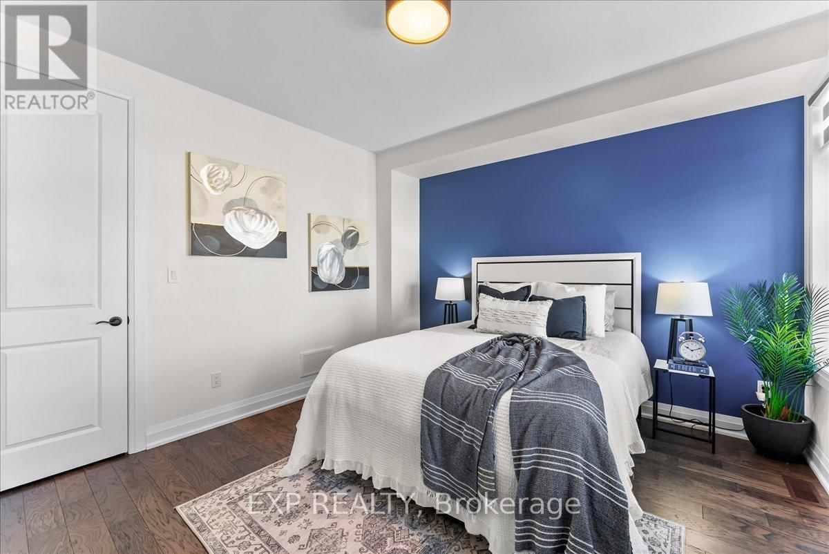 79 CHARLES TILLEY CRESCENT Image 15