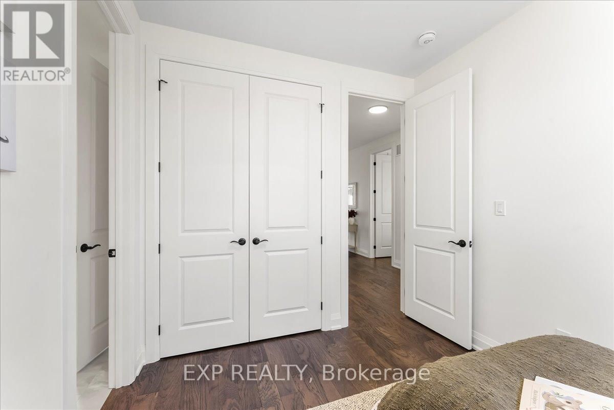 79 CHARLES TILLEY CRESCENT Image 30