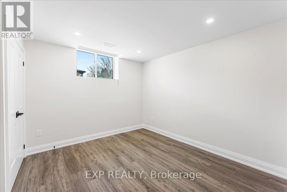 79 CHARLES TILLEY CRESCENT Image 42
