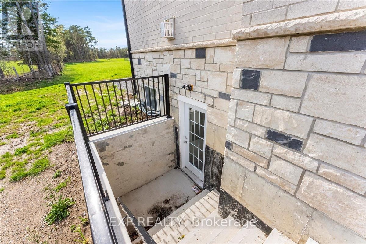79 CHARLES TILLEY CRESCENT Image 43