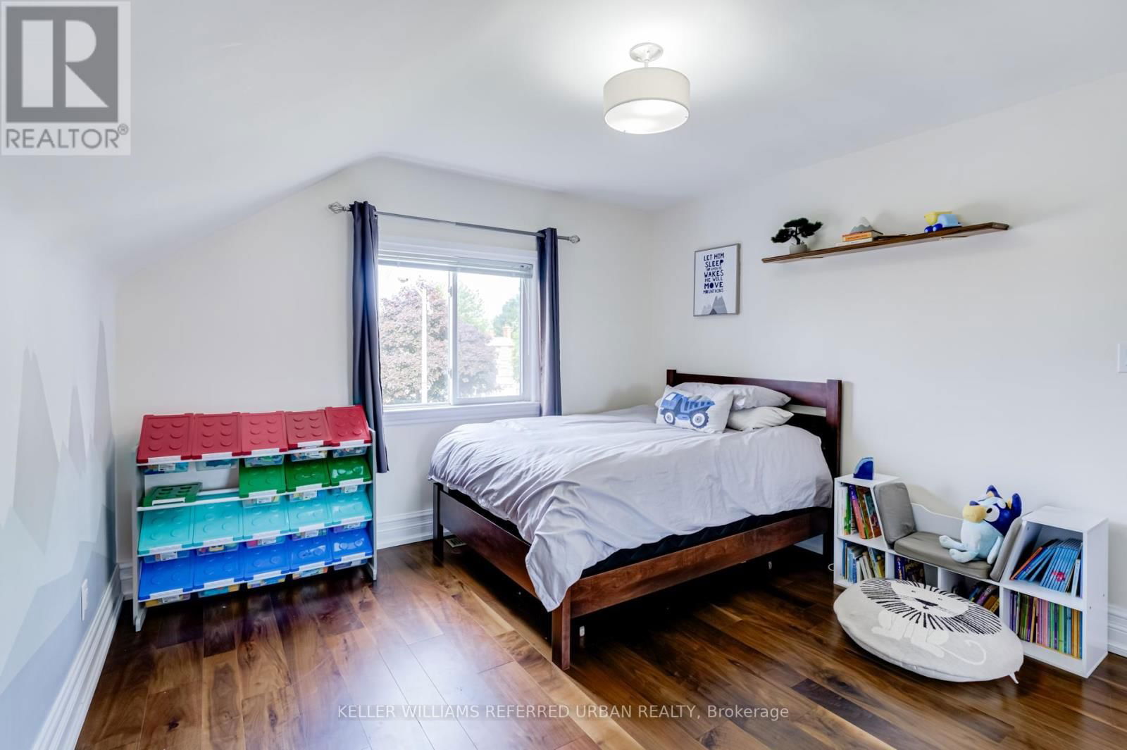20 PAYZAC AVENUE Image 15