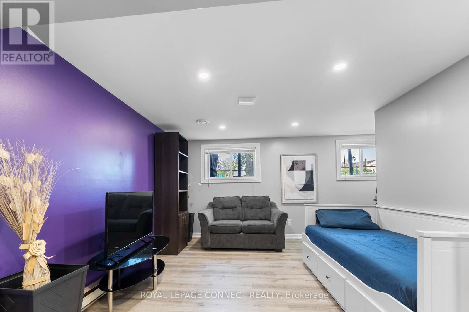 421 POMPANO COURT Image 30