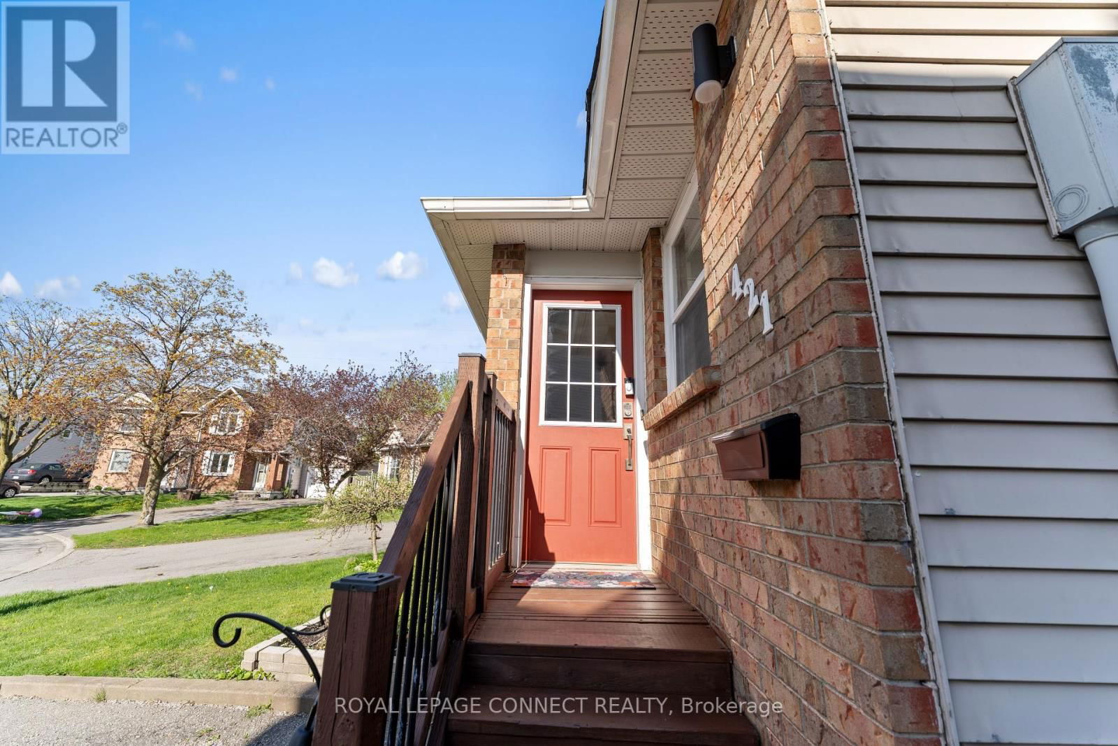 421 POMPANO COURT Image 35