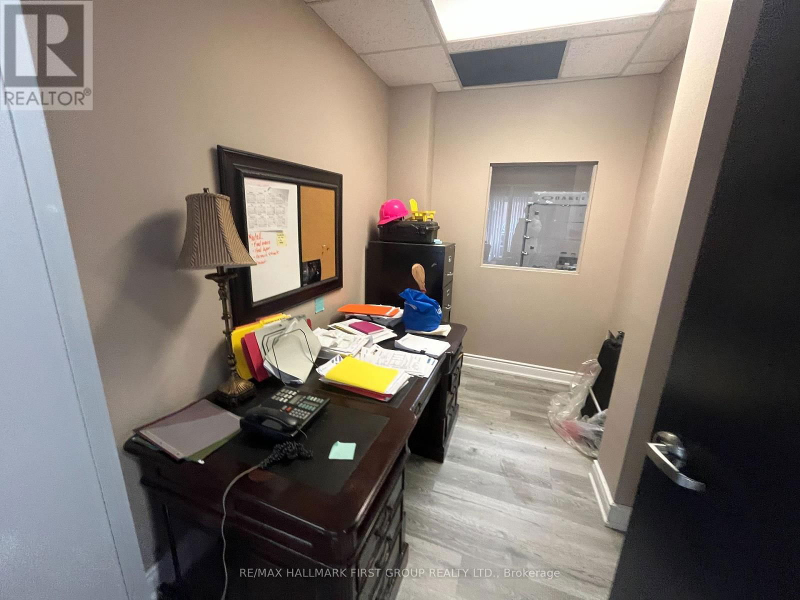 23 - 1400 BAYLY STREET Image 3