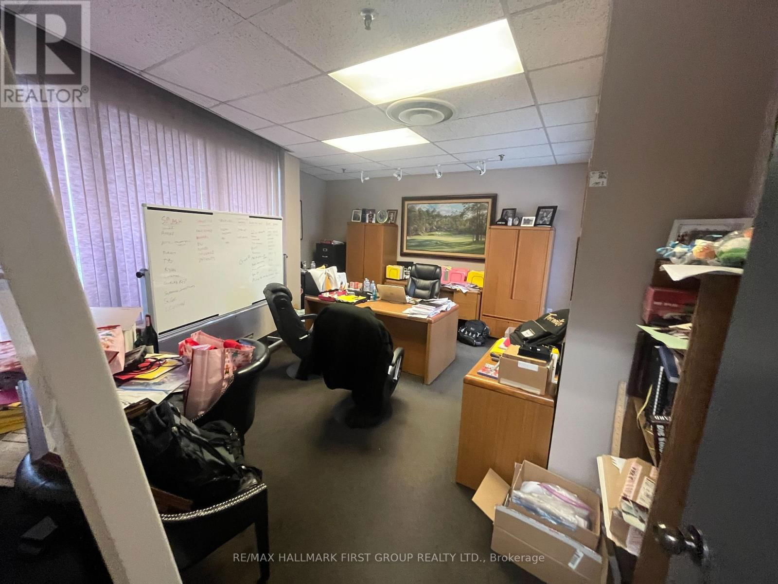 23 - 1400 BAYLY STREET Image 5