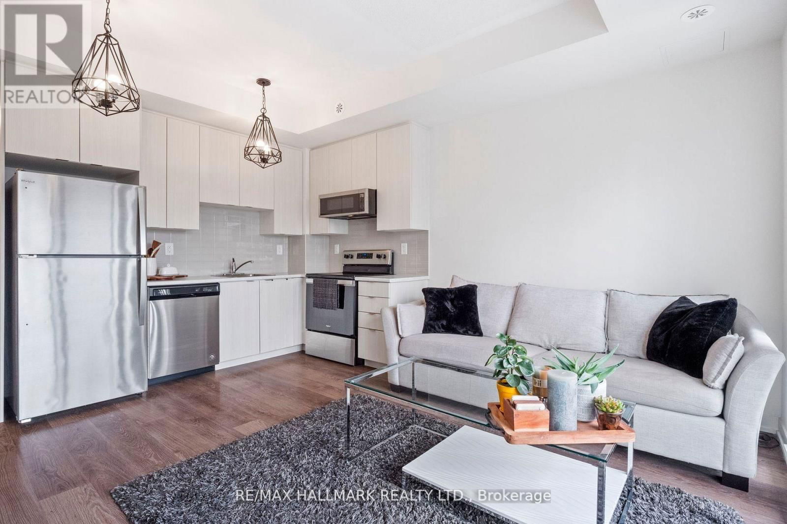 305 - 5155 SHEPPARD AVENUE EAST Image 14