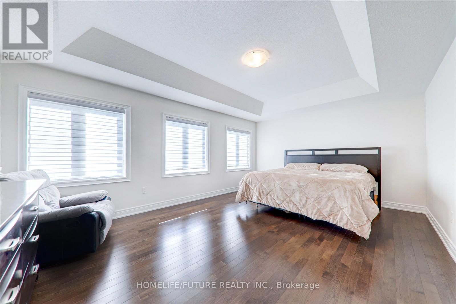 2682 SAPPHIRE DRIVE Image 16
