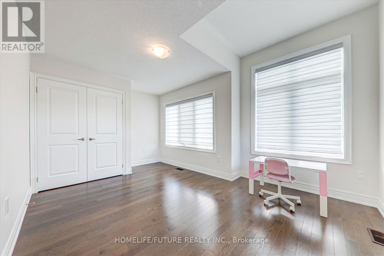 2682 SAPPHIRE DRIVE Image 22